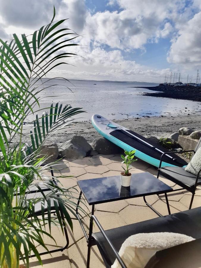 Relax With Spectacular Views And Hot Tub Villa Kircubbin ภายนอก รูปภาพ